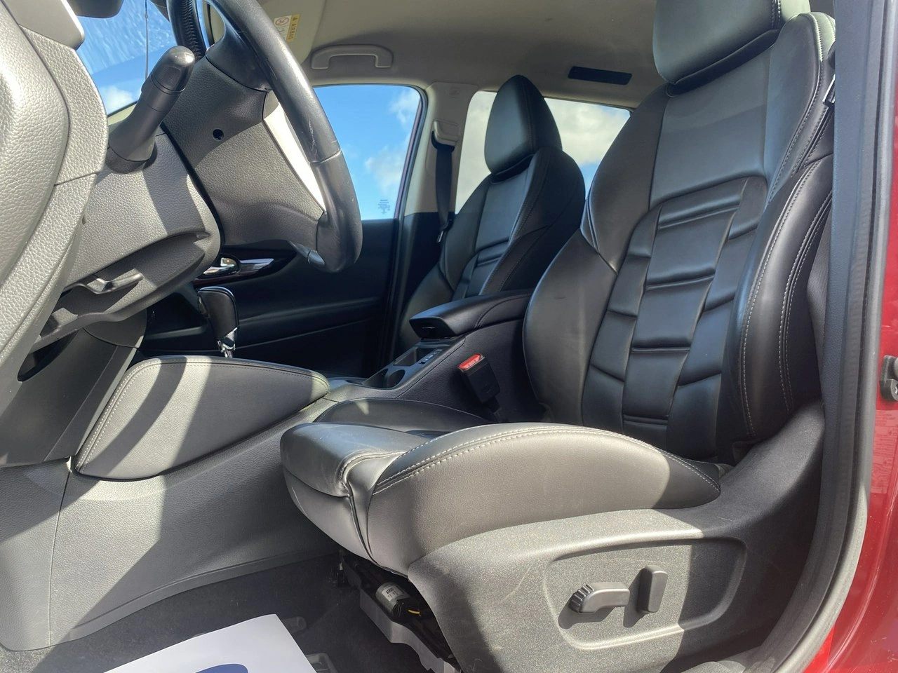 Nissan Qashqai - Zdjęcie 23