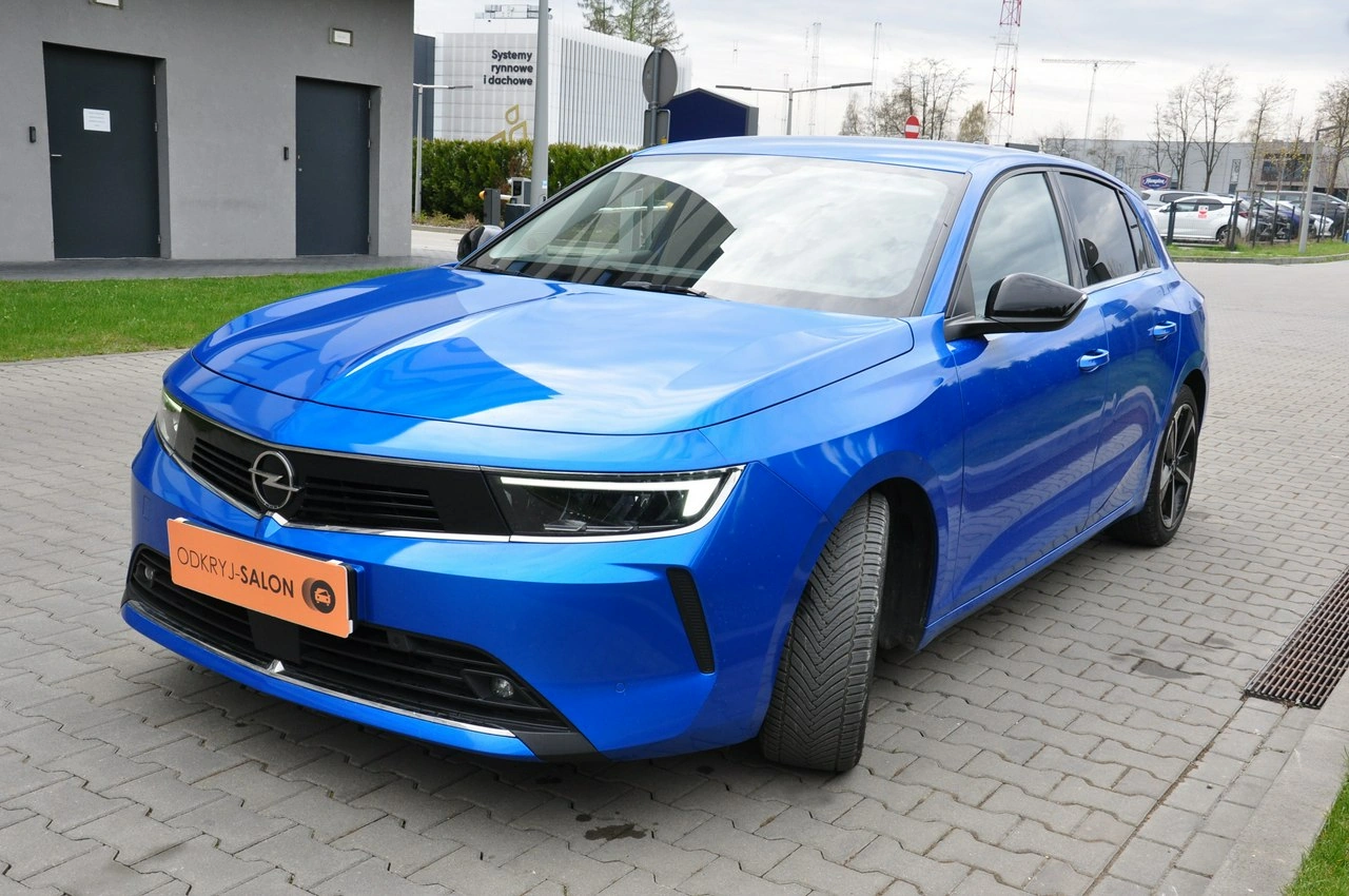 Opel Astra - Zdjęcie 3