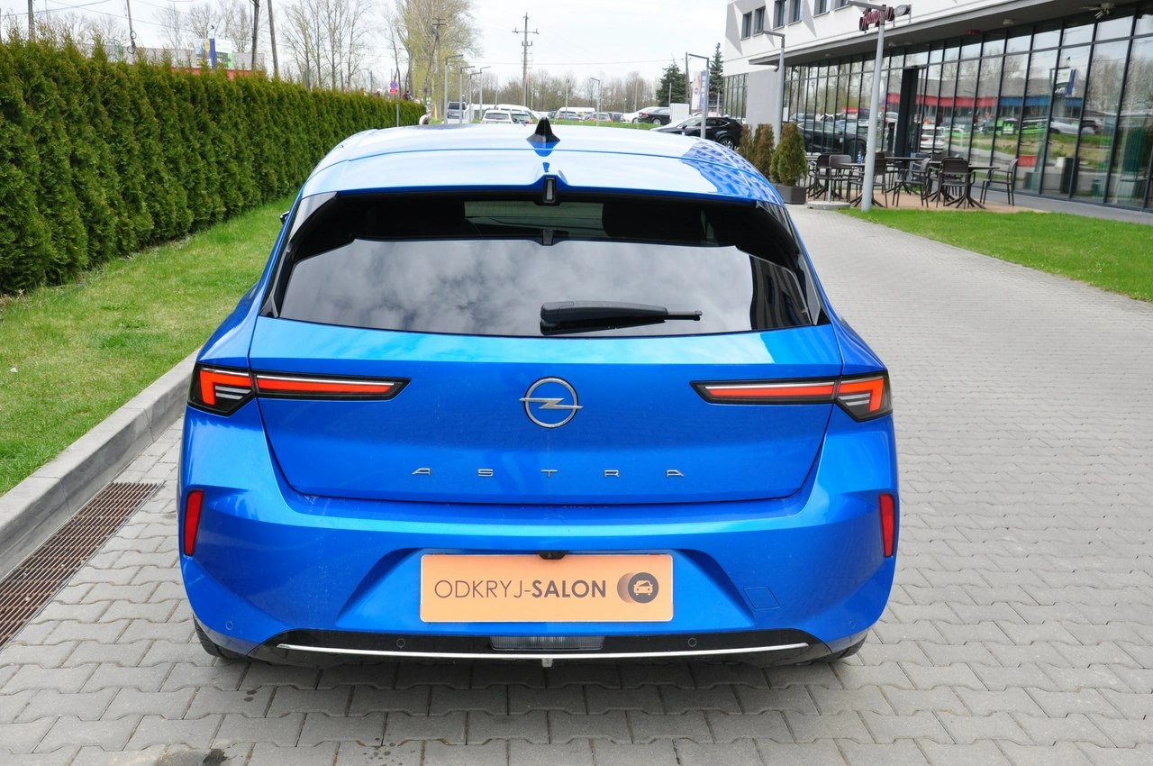 Opel Astra - Zdjęcie 5
