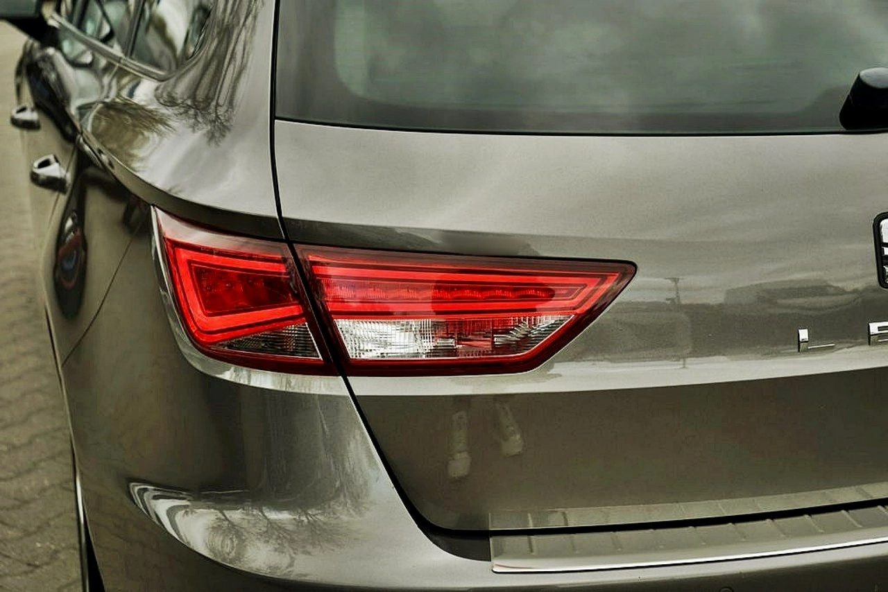 Seat Leon - Zdjęcie 14