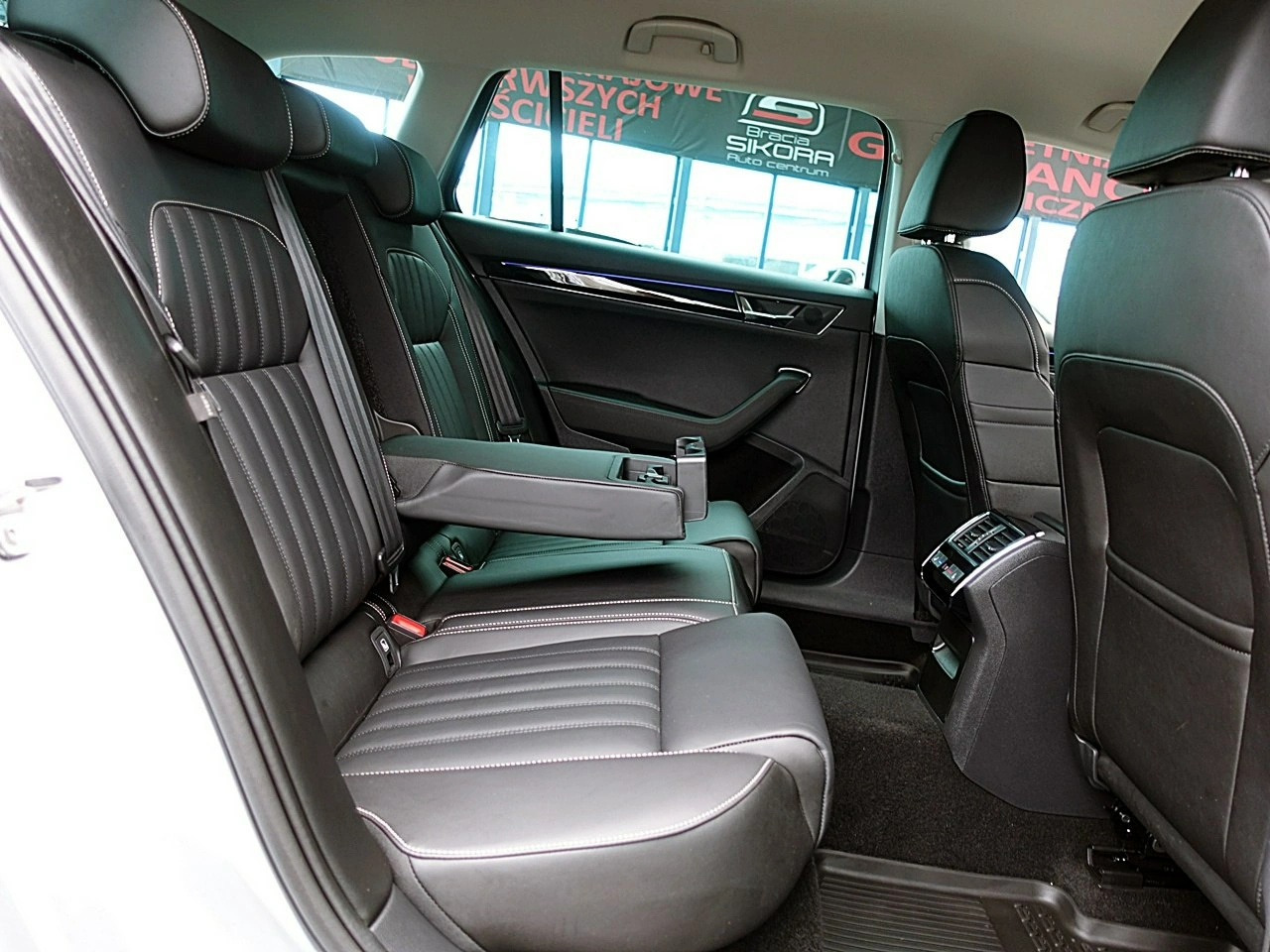 Skoda Superb - Zdjęcie 13
