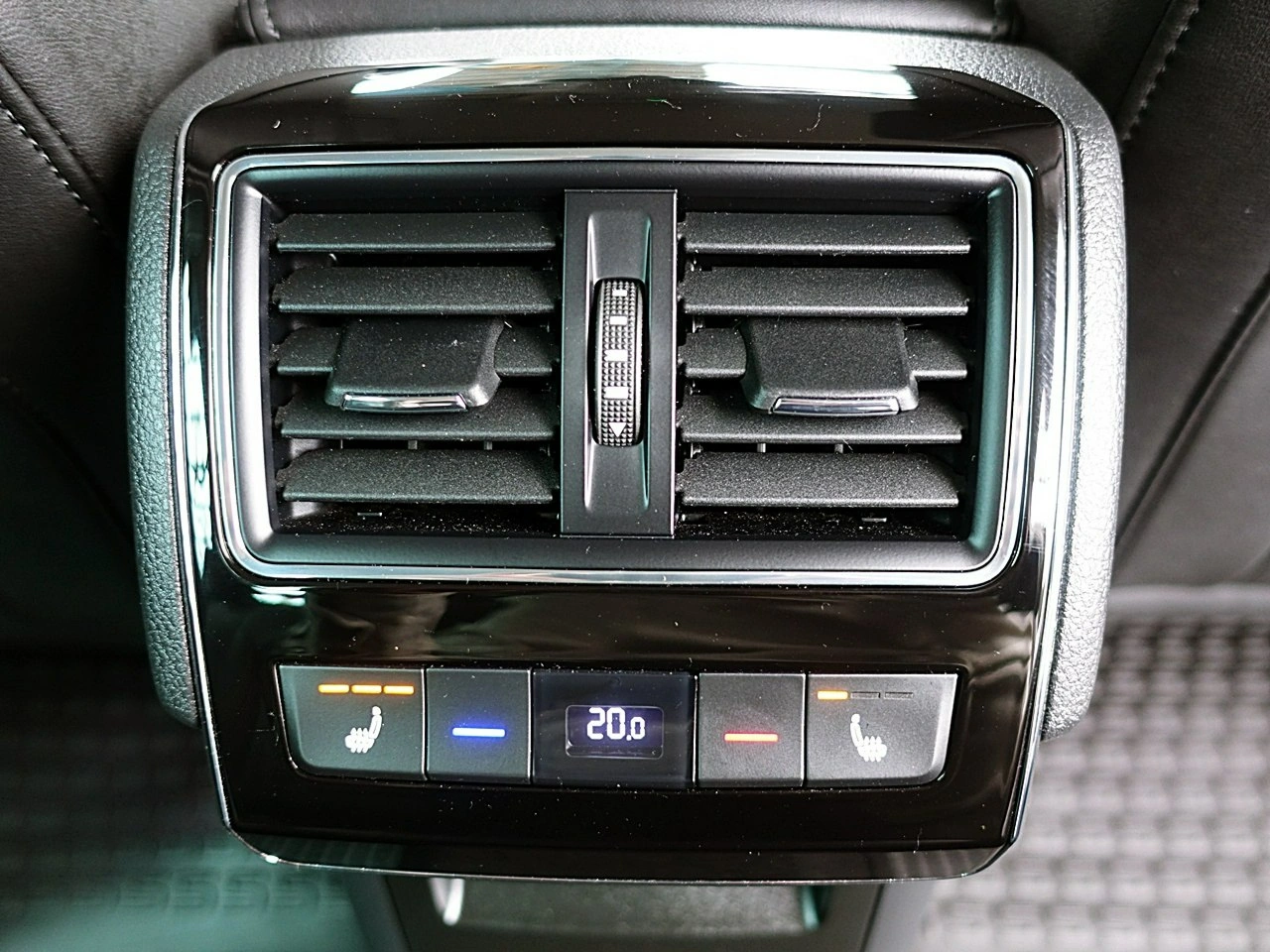 Skoda Superb - Zdjęcie 14