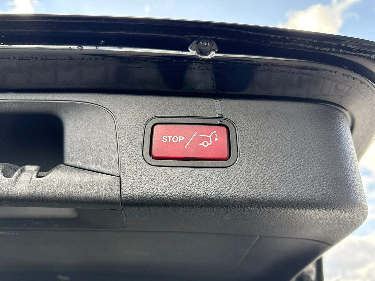 Mercedes GLC 200 - Zdjęcie 16