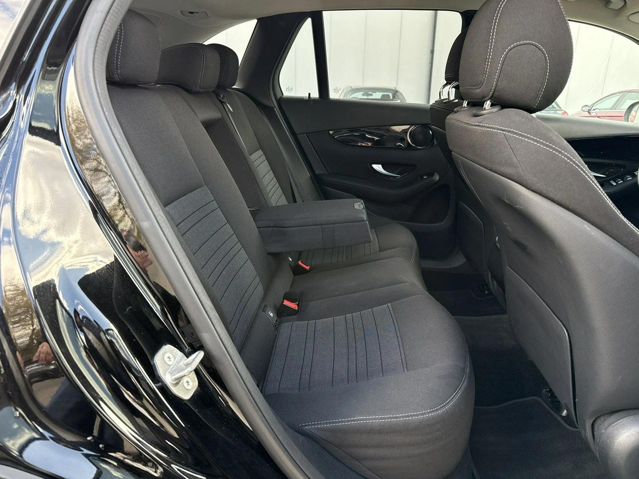 Mercedes GLC 200 - Zdjęcie 18