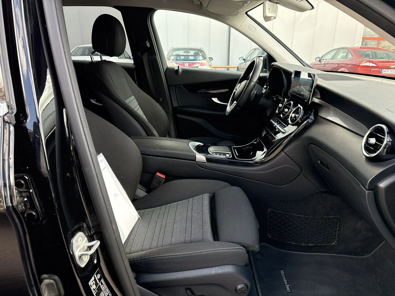 Mercedes GLC 200 - Zdjęcie 20