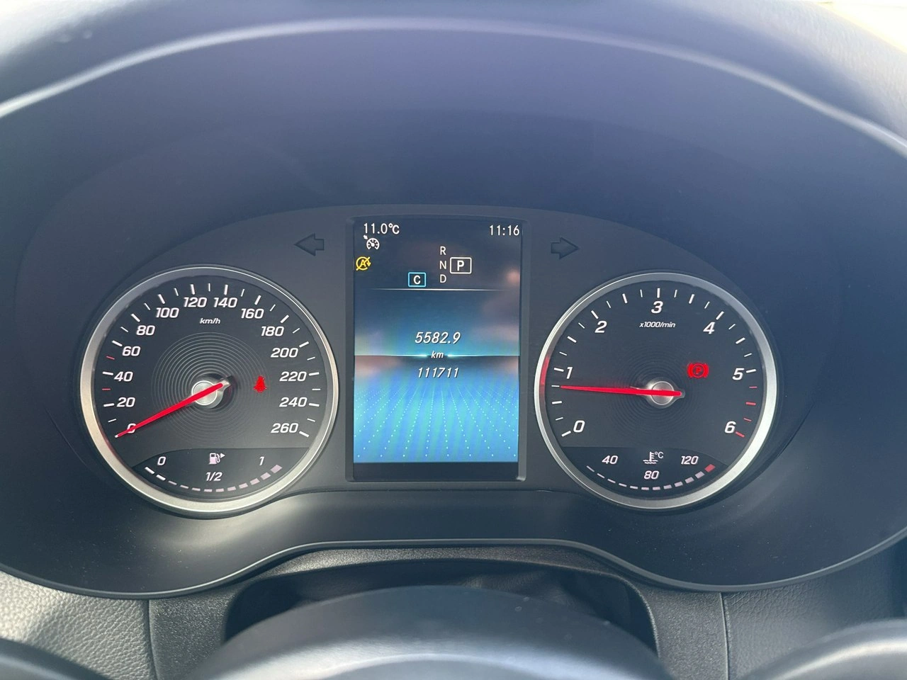 Mercedes GLC 200 - Zdjęcie 26