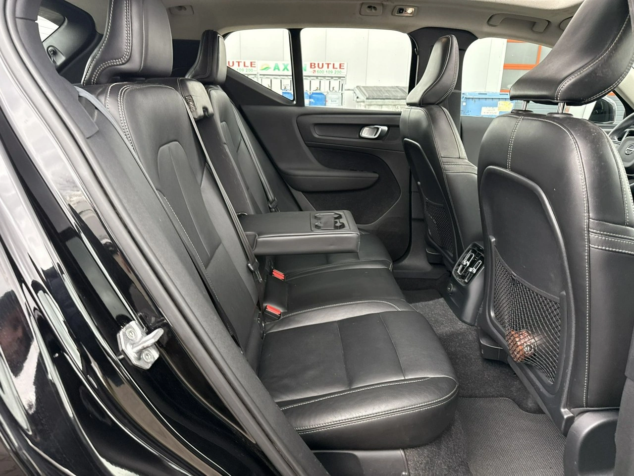 Volvo XC 40 - Zdjęcie 18