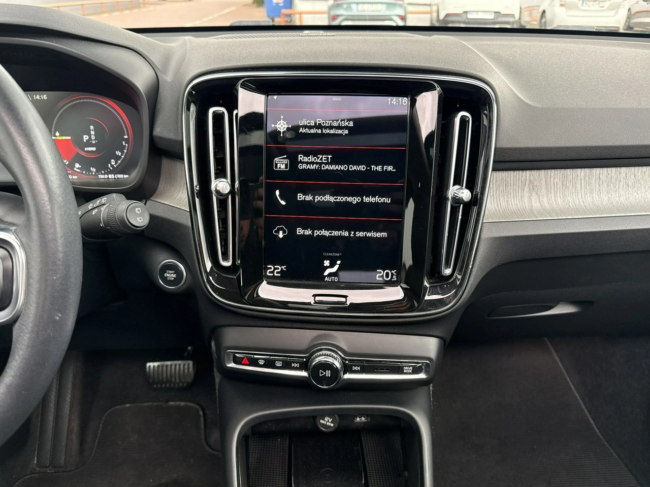 Volvo XC 40 - Zdjęcie 23