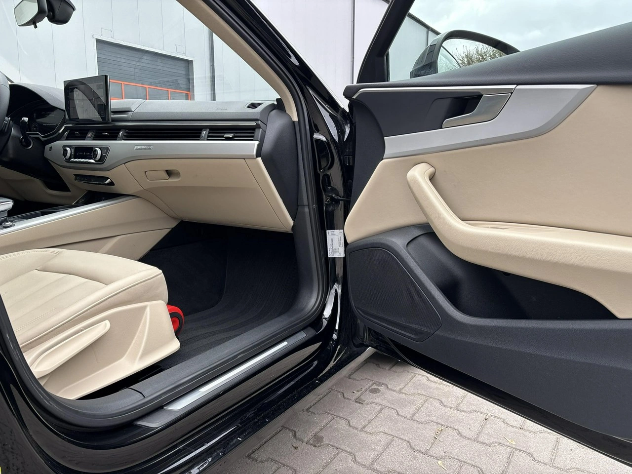 Audi A4 - Zdjęcie 17