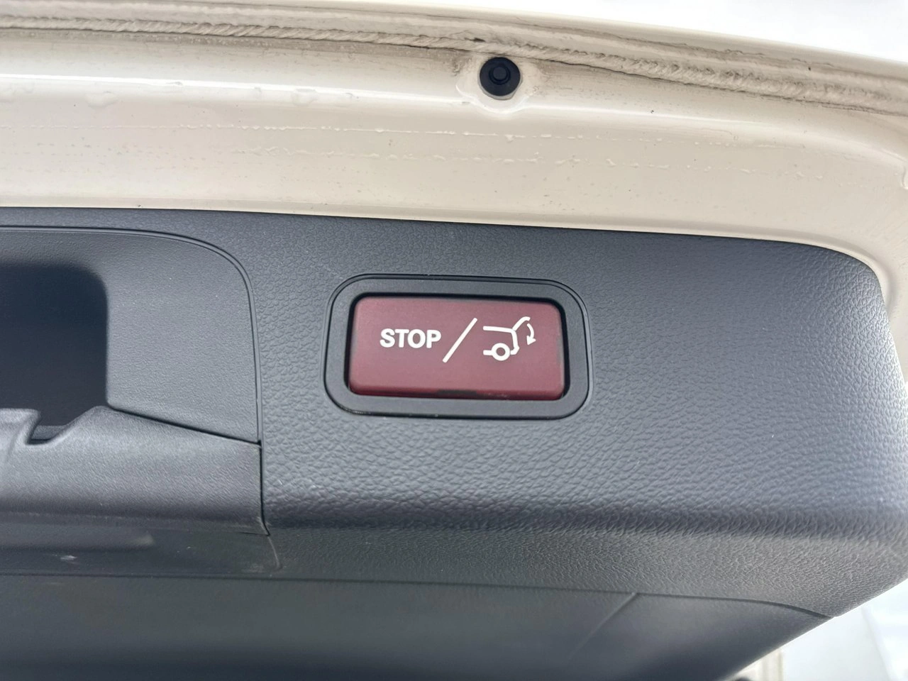 Mercedes GLC 220 - Zdjęcie 16