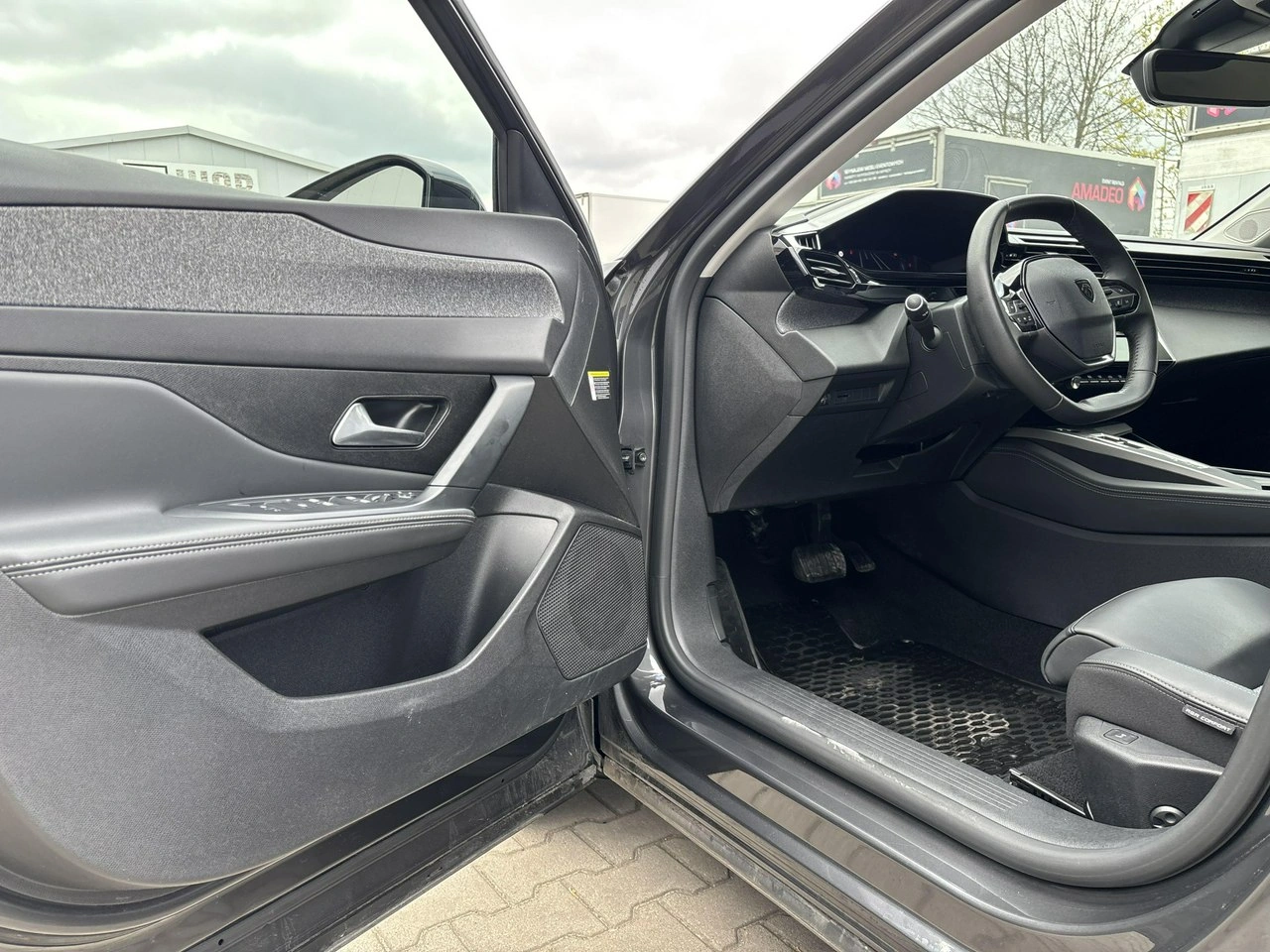 Peugeot 408 - Zdjęcie 9