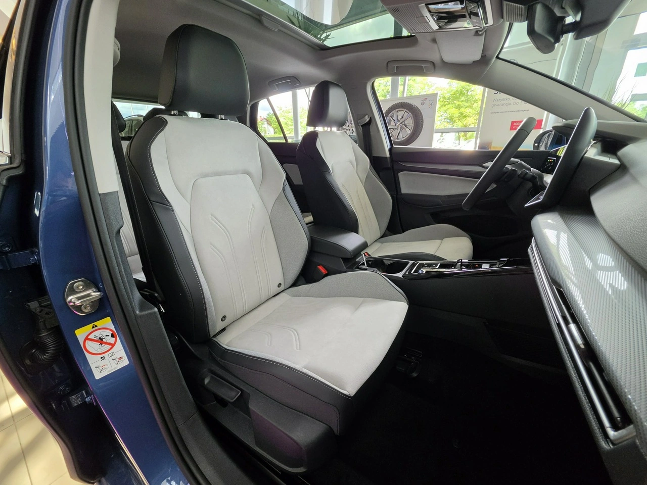 Volkswagen Golf - Zdjęcie 13