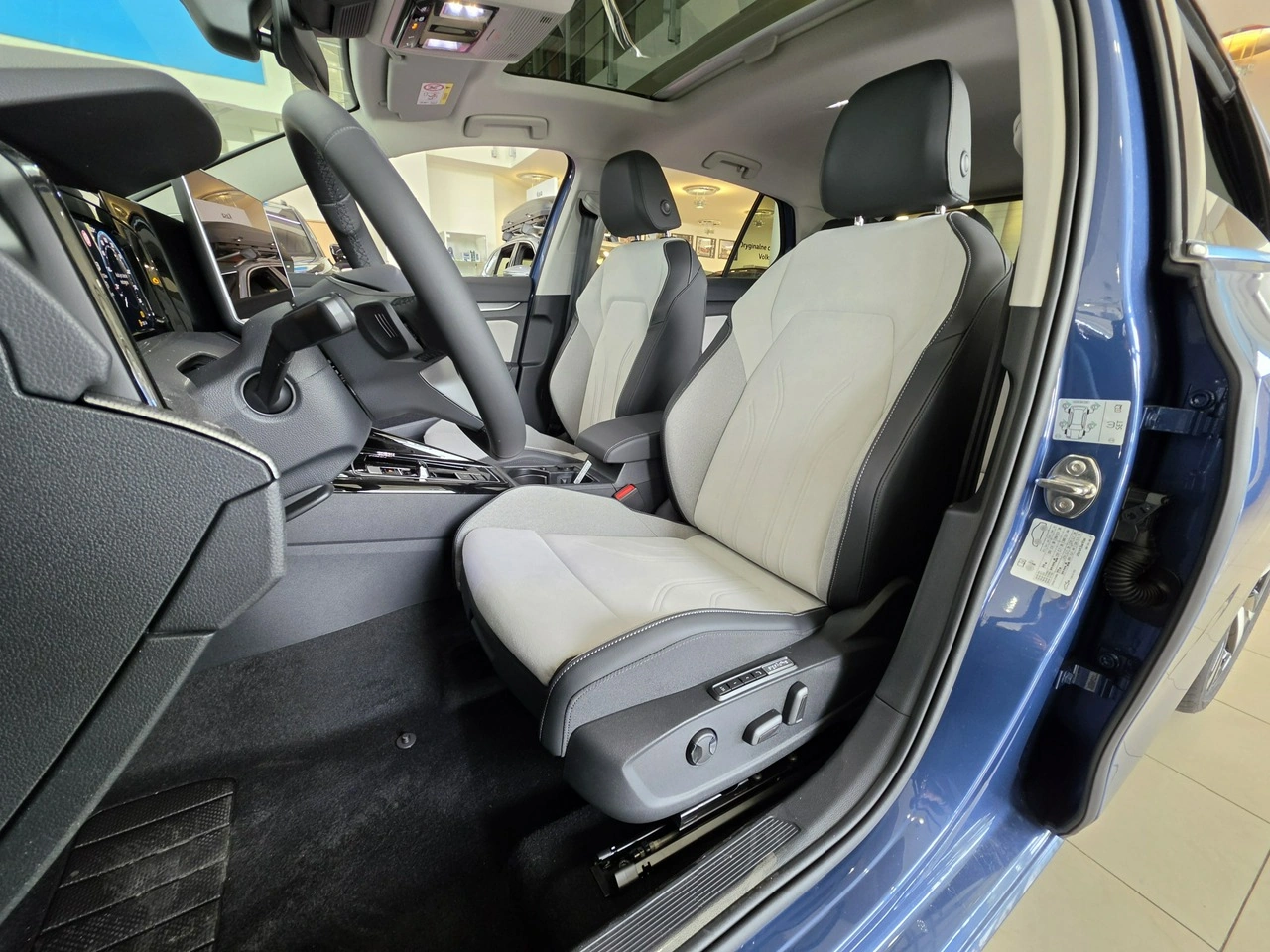 Volkswagen Golf - Zdjęcie 8