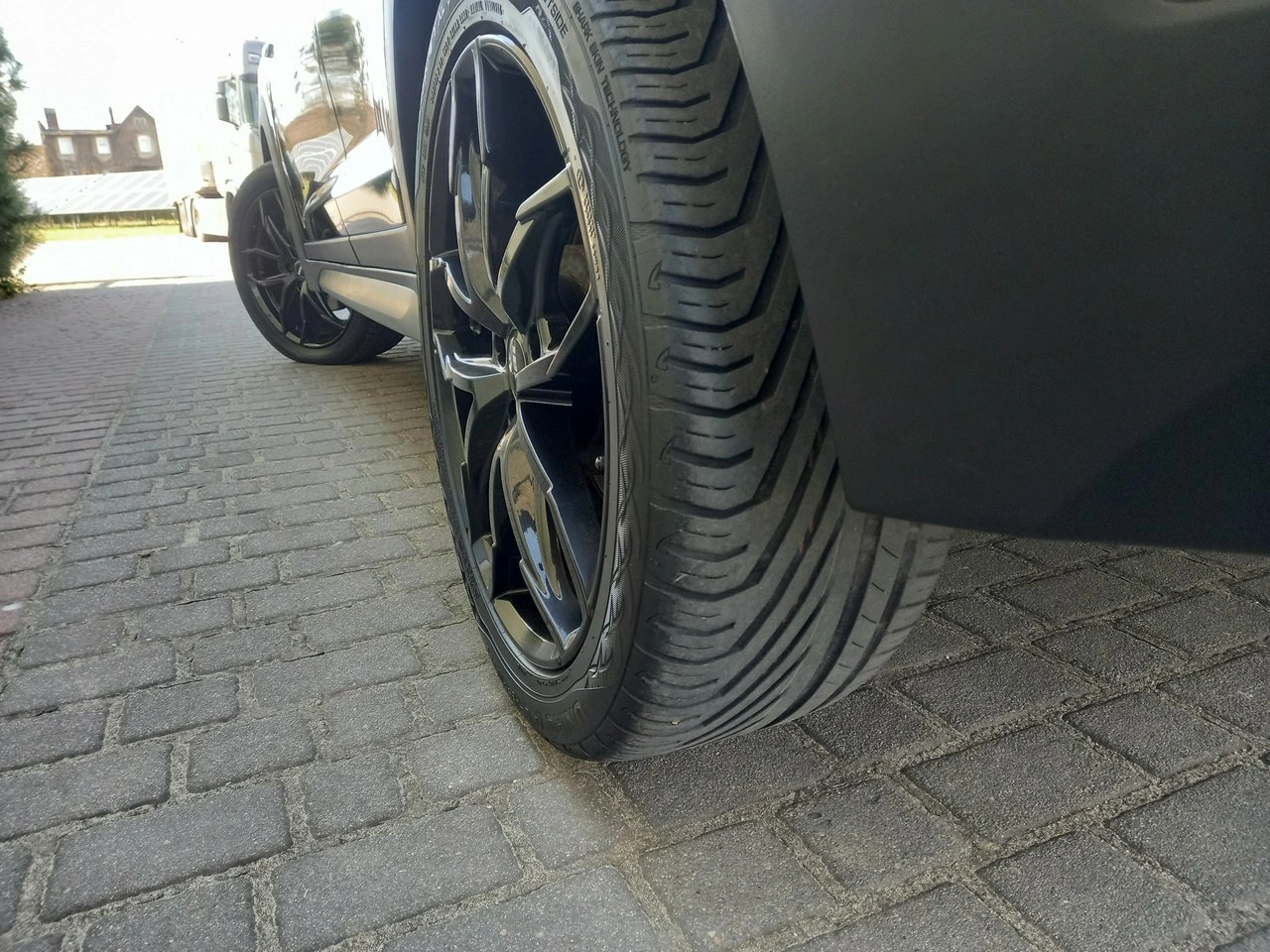 Hyundai Tucson - Zdjęcie 9