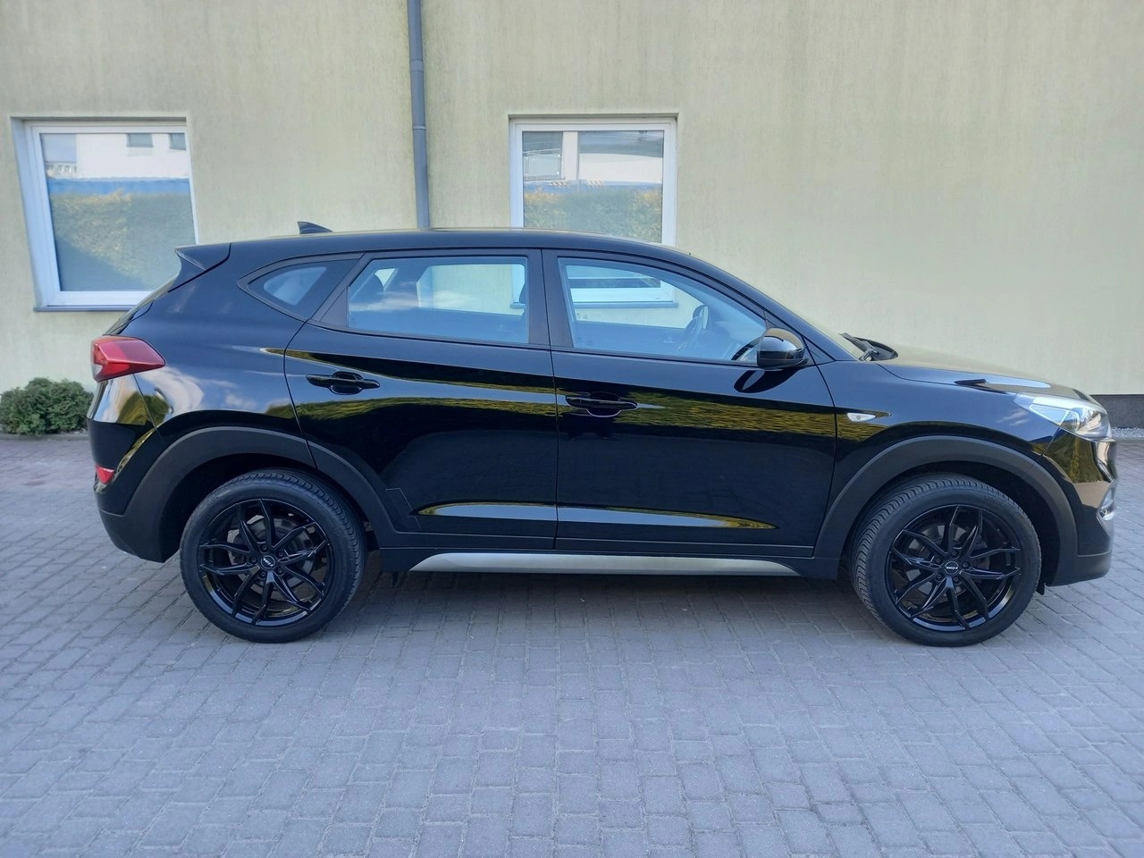 Hyundai Tucson - Zdjęcie 16
