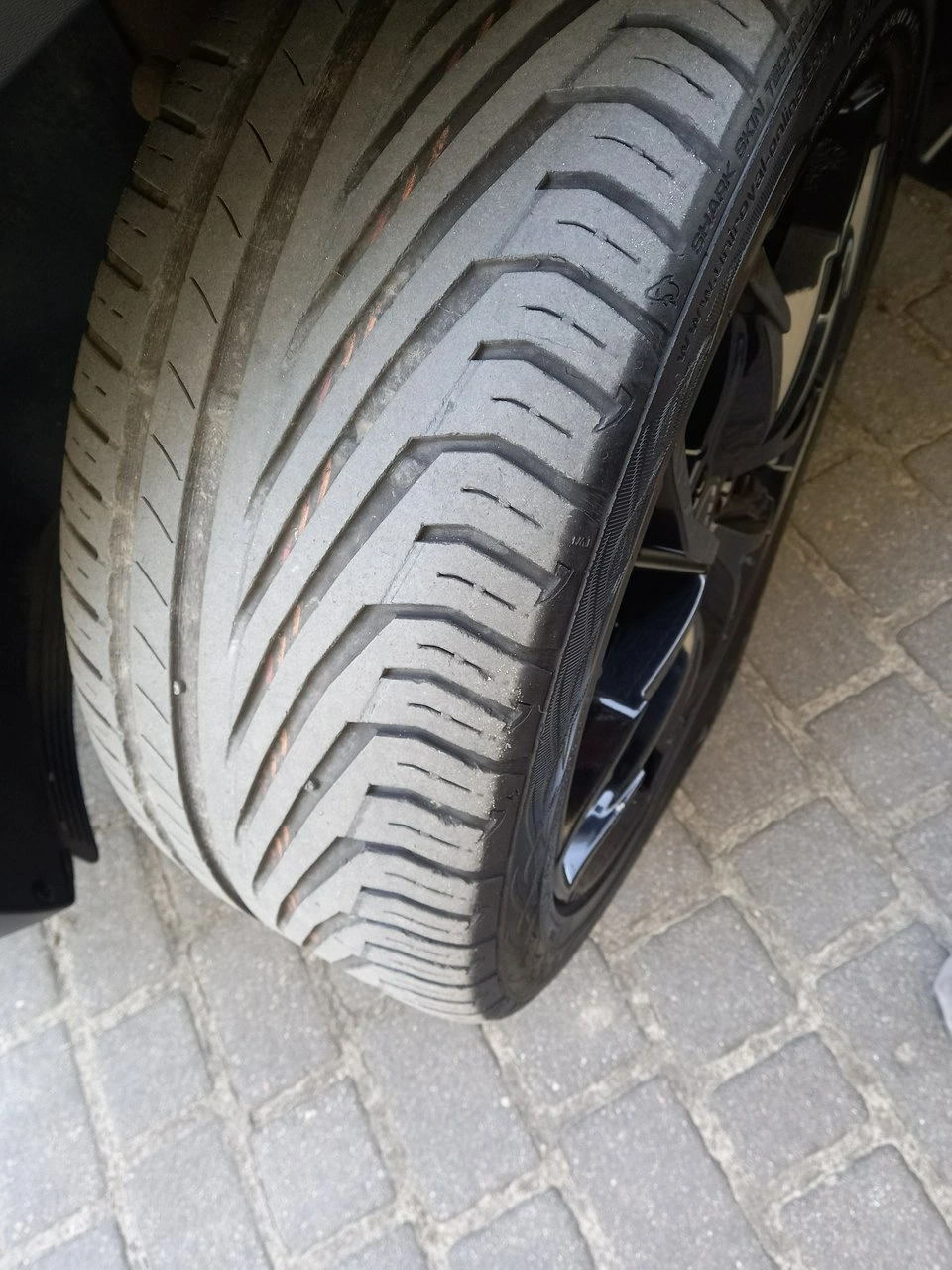 Hyundai Tucson - Zdjęcie 8