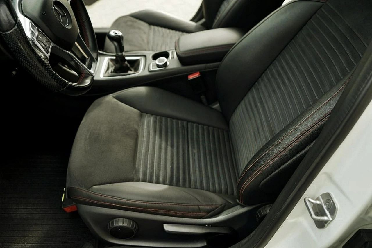 Mercedes A 180 - Zdjęcie 16