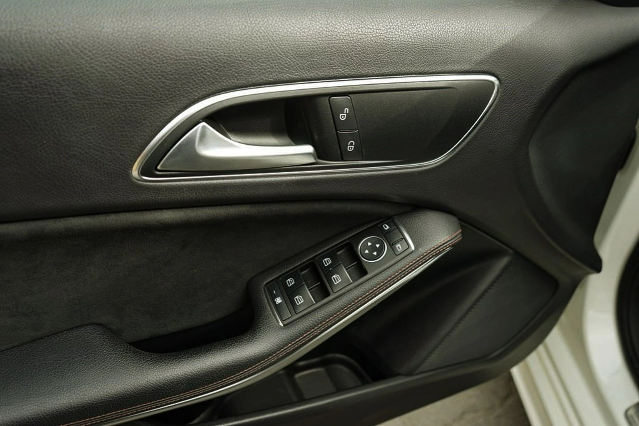 Mercedes A 180 - Zdjęcie 18