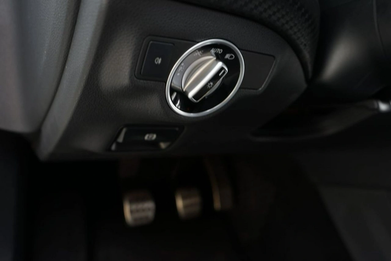 Mercedes A 180 - Zdjęcie 19