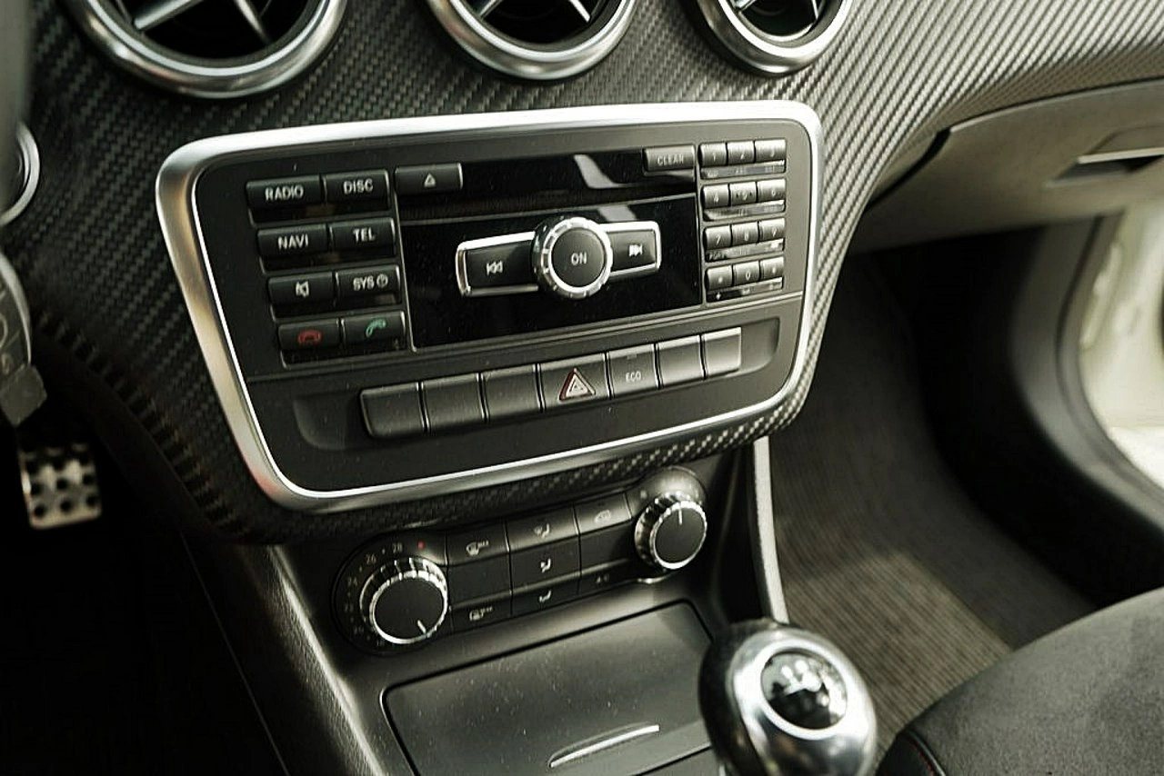 Mercedes A 180 - Zdjęcie 21