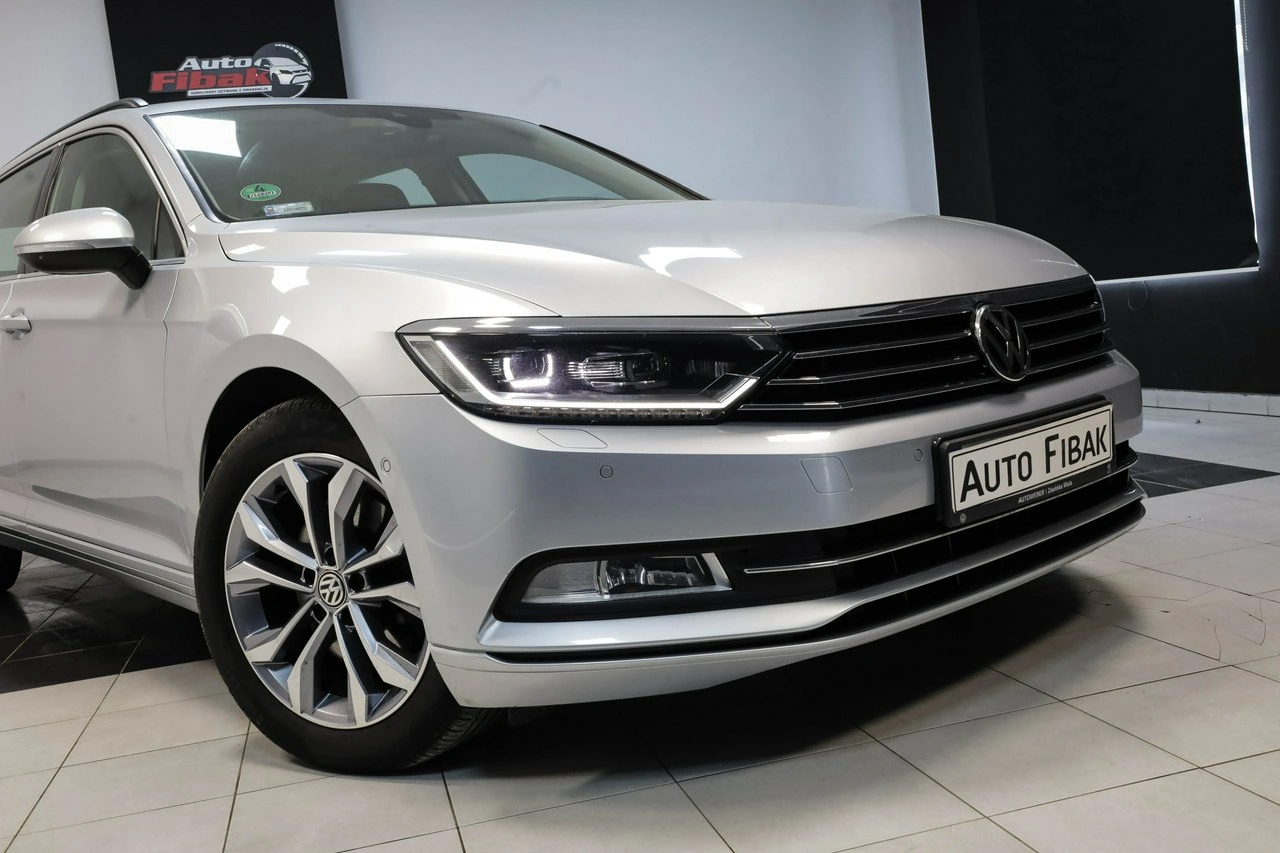 Volkswagen Passat - Zdjęcie 6