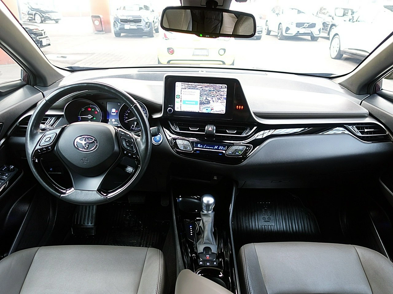 Toyota C-HR - Zdjęcie 12
