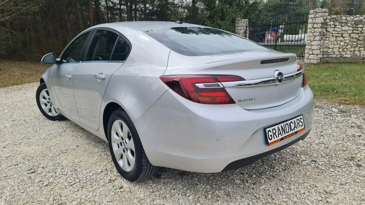 Opel Insignia - Zdjęcie 3