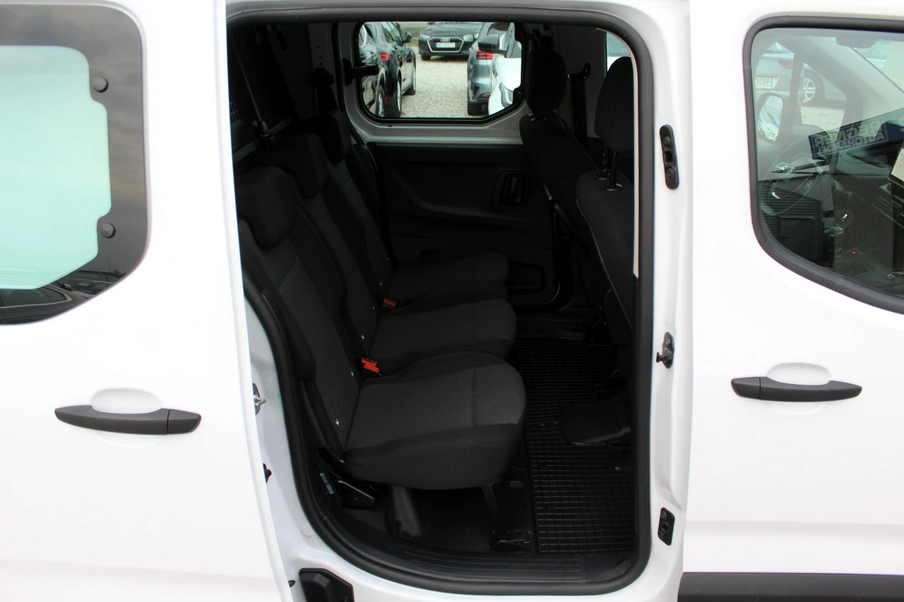 Peugeot Partner - Zdjęcie 9