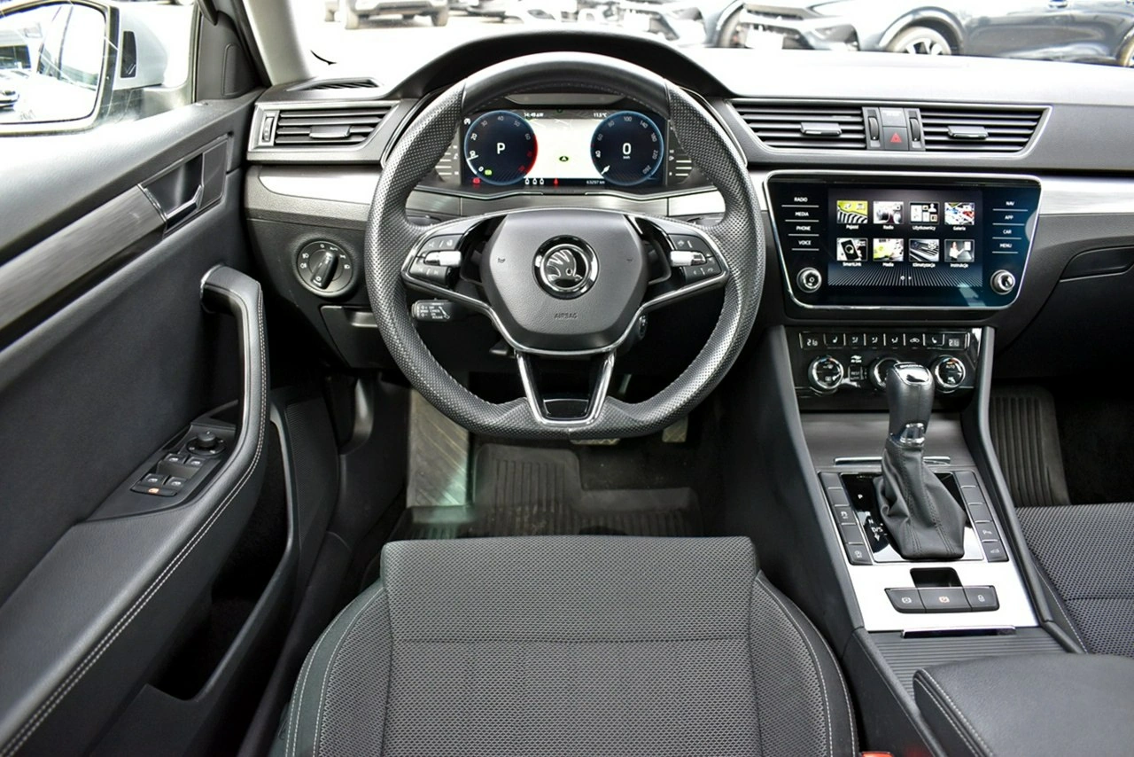 Skoda Superb - Zdjęcie 14