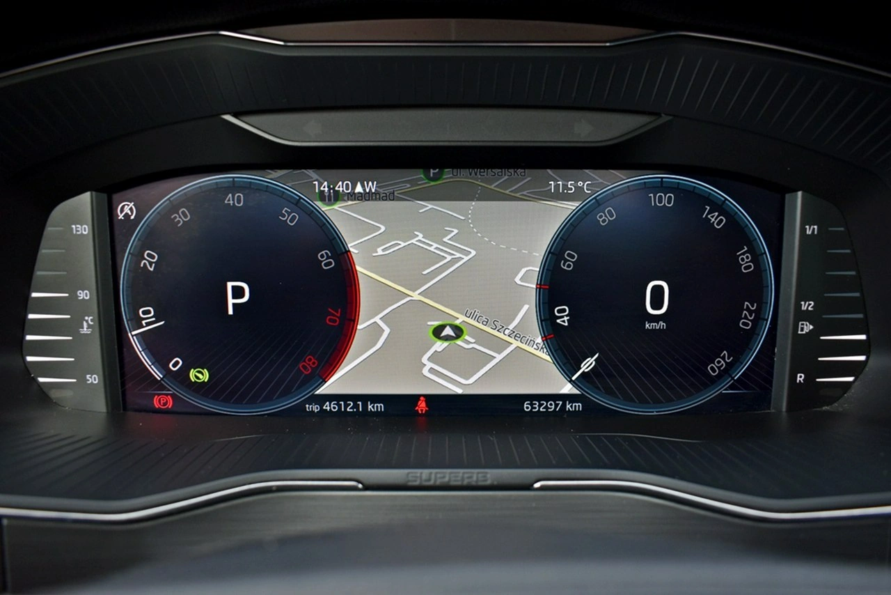 Skoda Superb - Zdjęcie 16