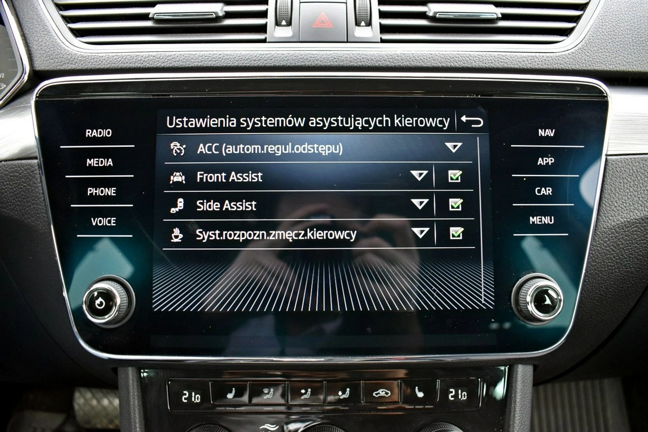 Skoda Superb - Zdjęcie 22