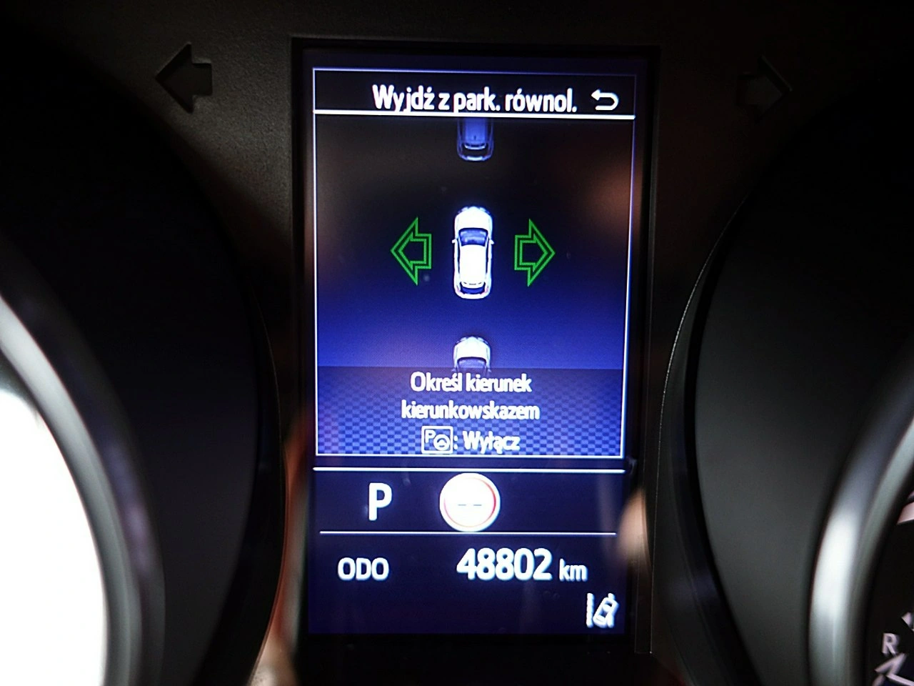 Toyota C-HR - Zdjęcie 24