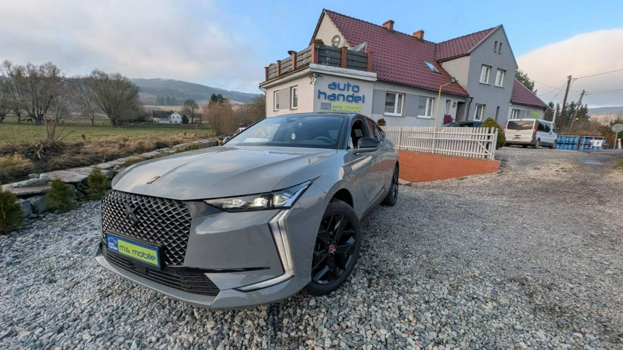 DS Automobiles DS 4 - Zdjęcie 9