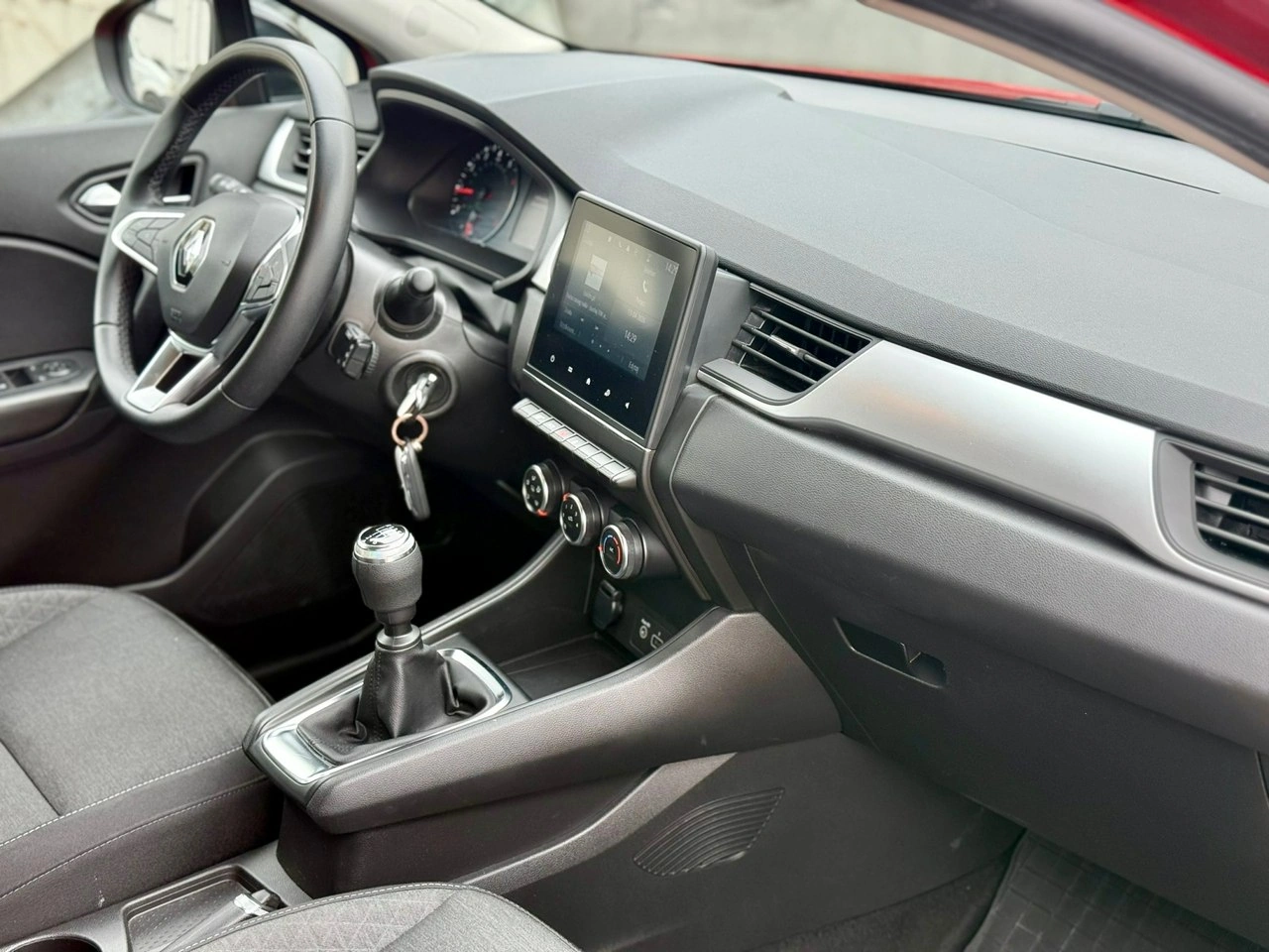 Renault Captur - Zdjęcie 16