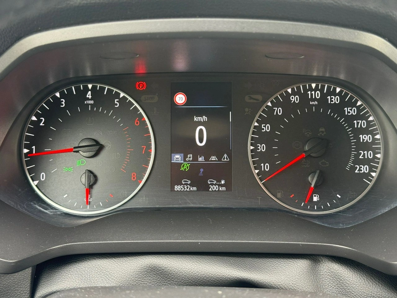 Renault Captur - Zdjęcie 21