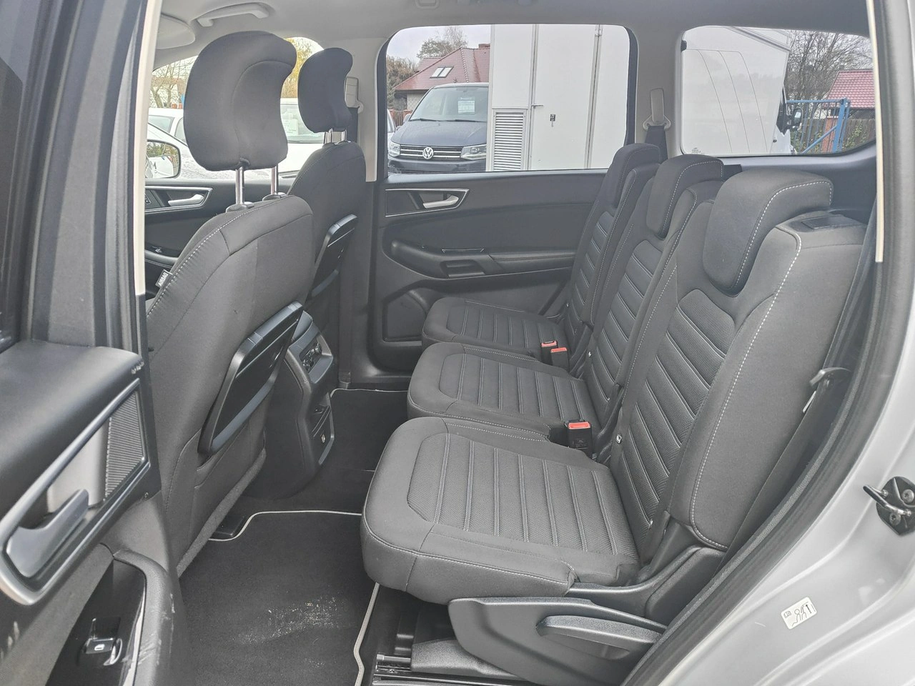 Ford Galaxy - Zdjęcie 28