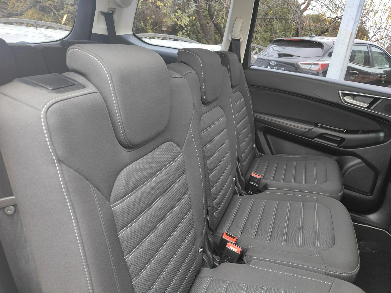 Ford Galaxy - Zdjęcie 23