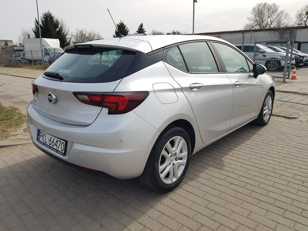 Opel Astra - Zdjęcie 4