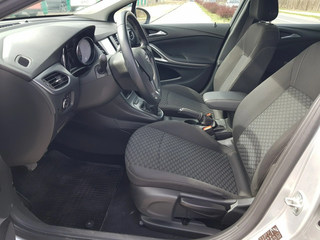 Opel Astra - Zdjęcie 8