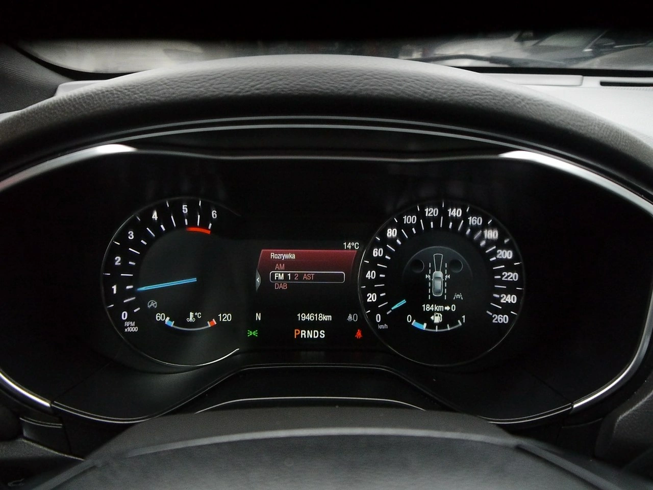 Ford Mondeo - Zdjęcie 23