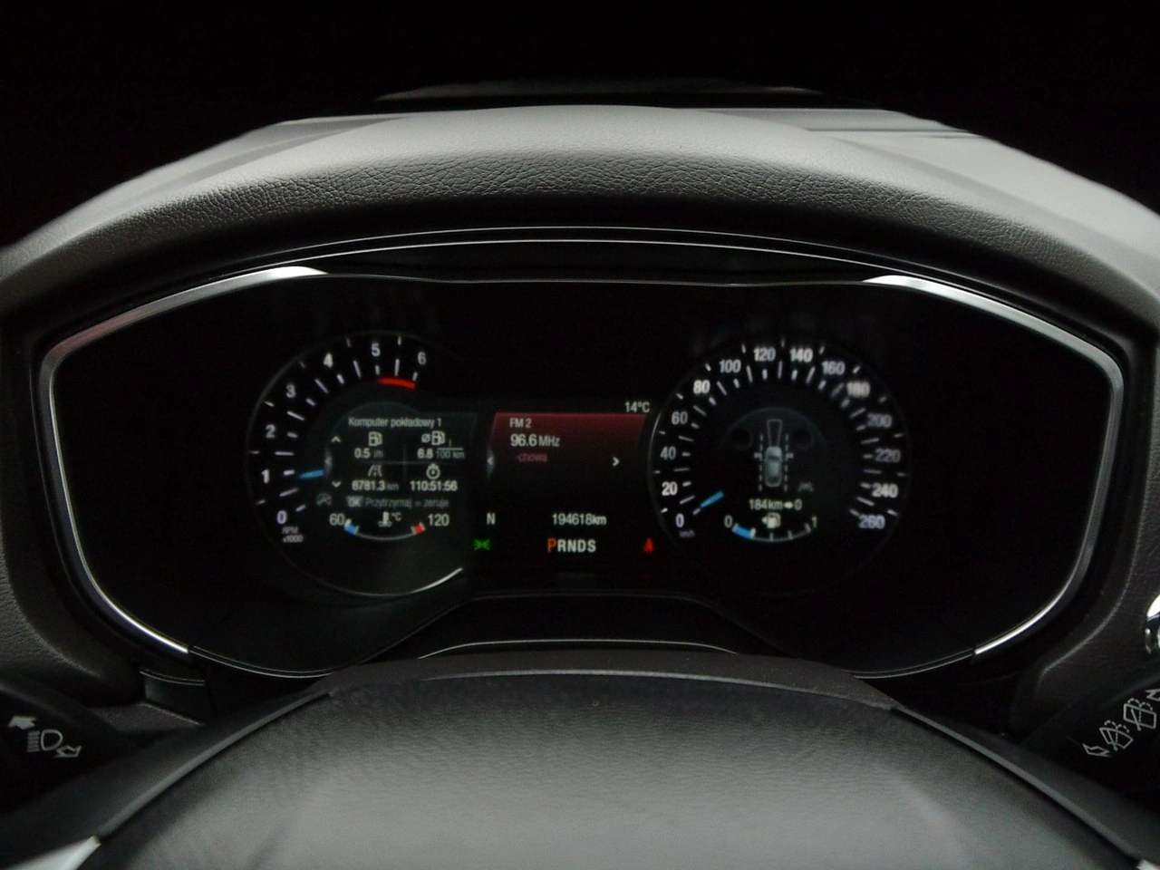 Ford Mondeo - Zdjęcie 24