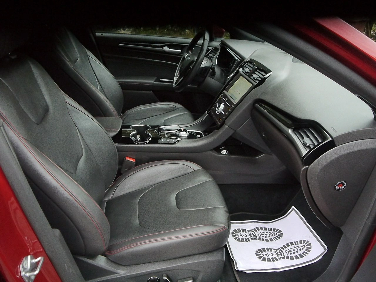 Ford Mondeo - Zdjęcie 35