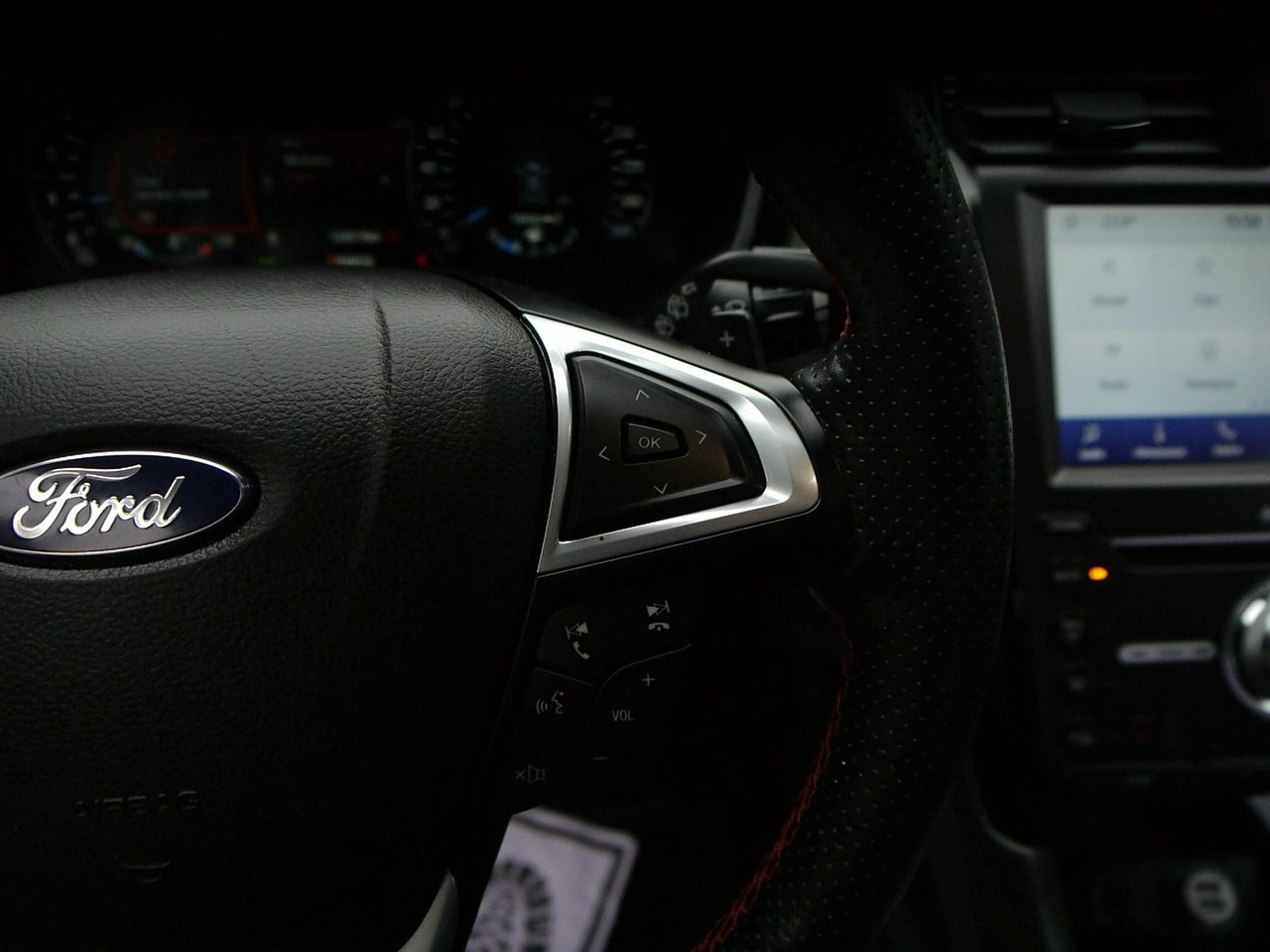 Ford Mondeo - Zdjęcie 41