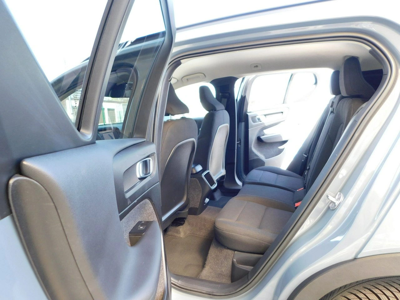 Volvo XC 40 - Zdjęcie 10