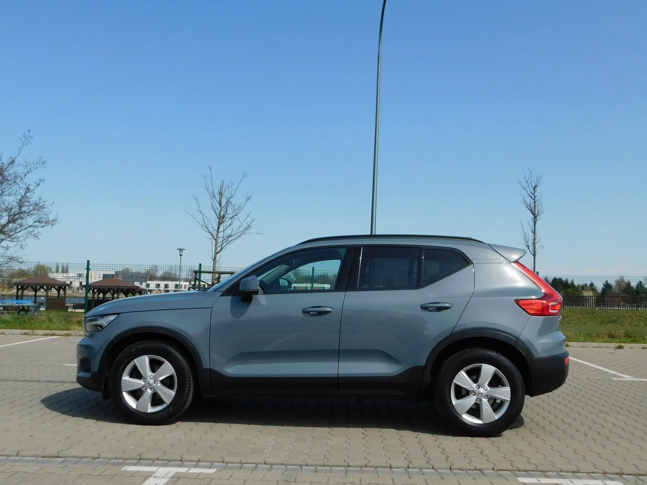 Volvo XC 40 - Zdjęcie 27