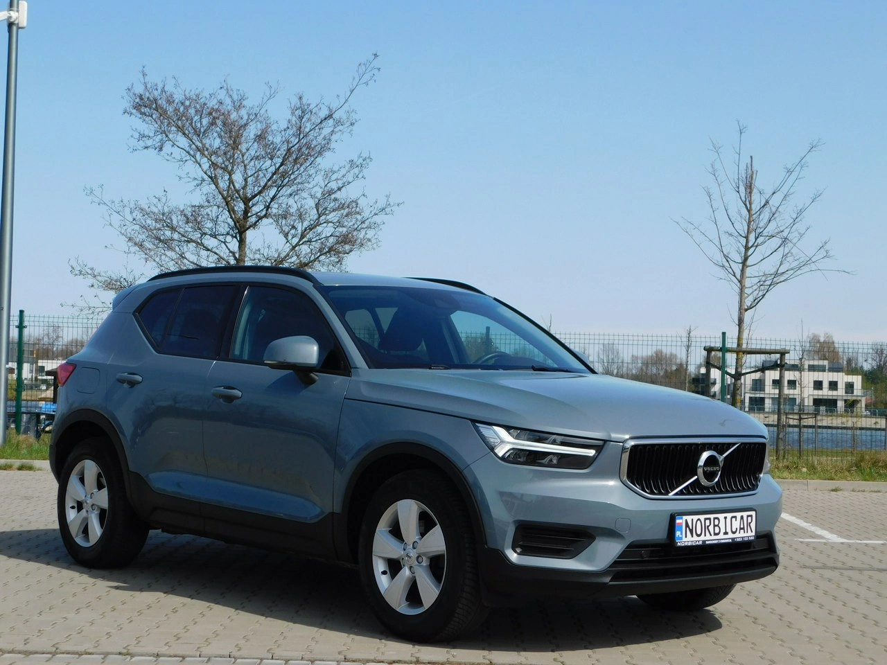 Volvo XC 40 - Zdjęcie 33