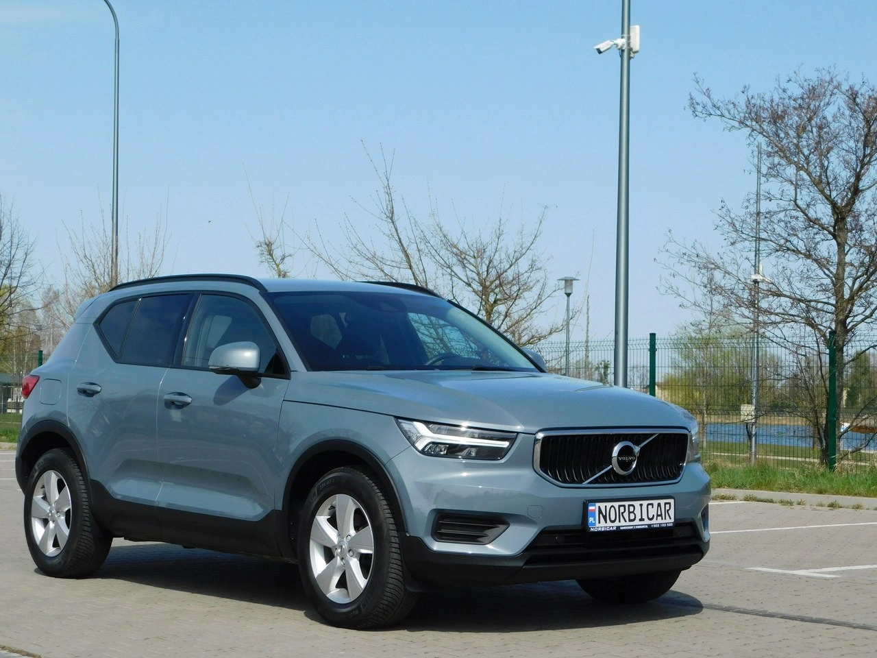 Volvo XC 40 - Zdjęcie 4