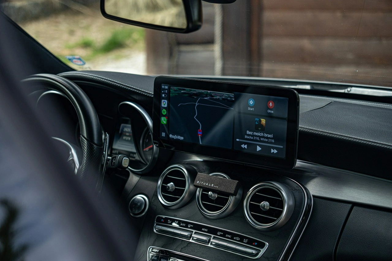 Mercedes C 200 - Zdjęcie 34