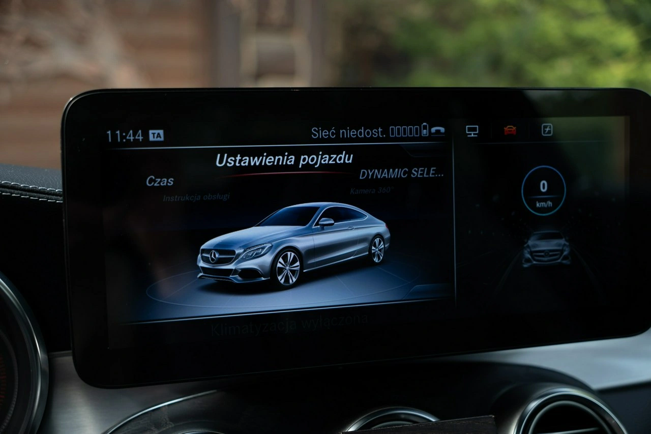 Mercedes C 200 - Zdjęcie 37