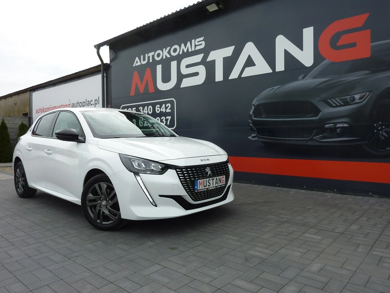 Peugeot 208 - Zdjęcie 39
